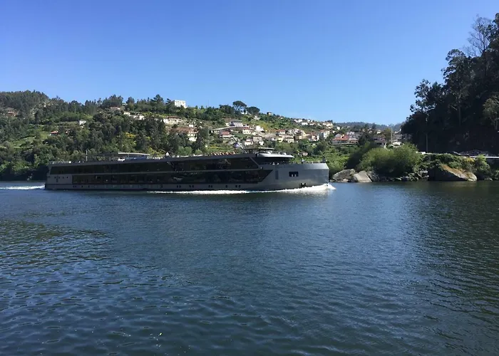 Da Ribeirinha 펜션 Carquere